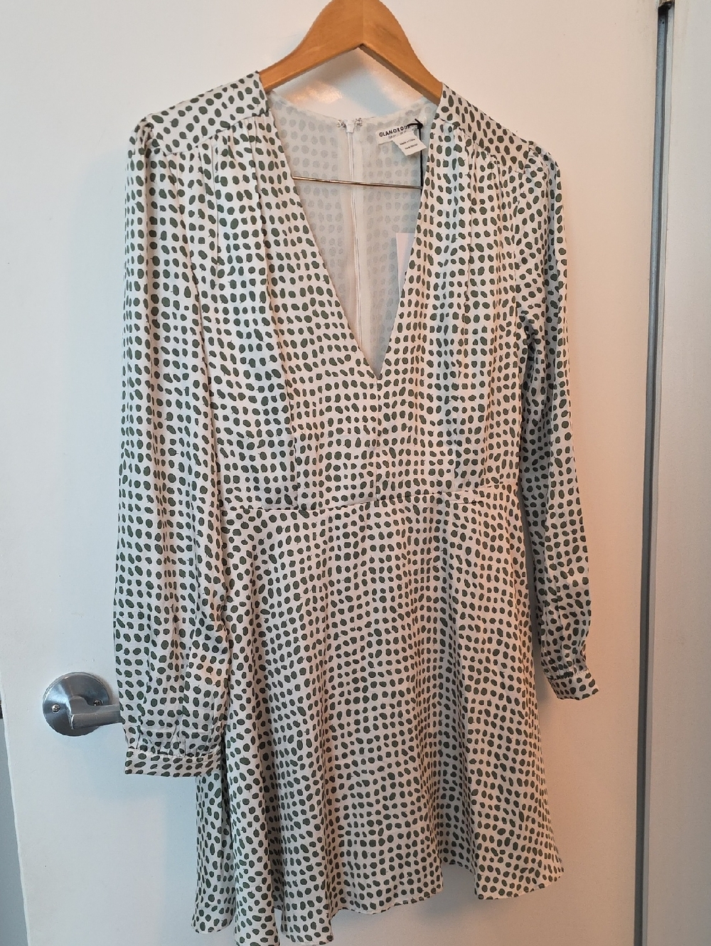 Glamorous Cream Long Sleeve Polka Dot V-Neck Dress NWT